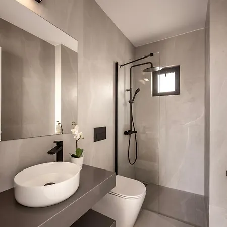 Aqua Pearl 9 * Protaras