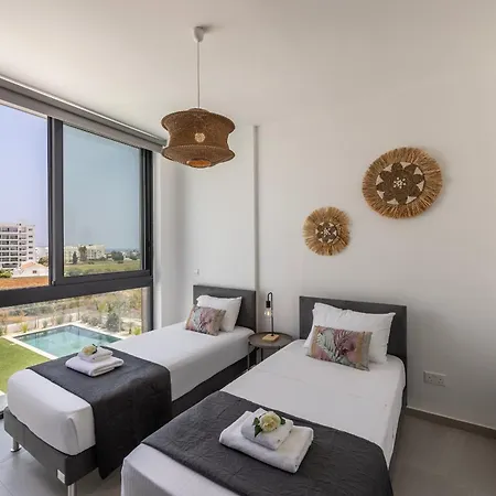 Villa Aqua Pearl 9 *