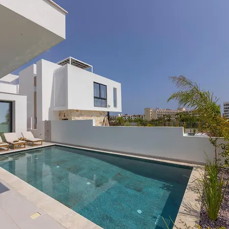 Aqua Pearl 9 Villa