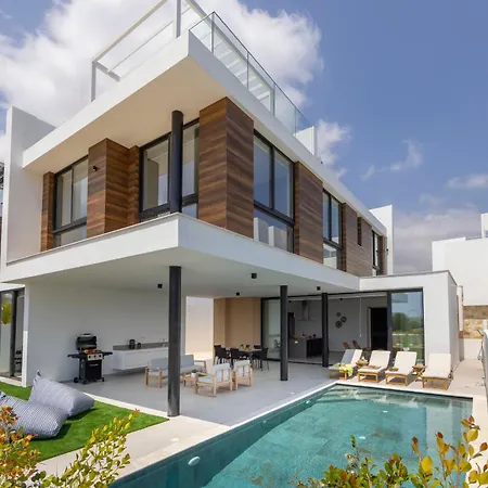 Willa Aqua Pearl 9 Protaras