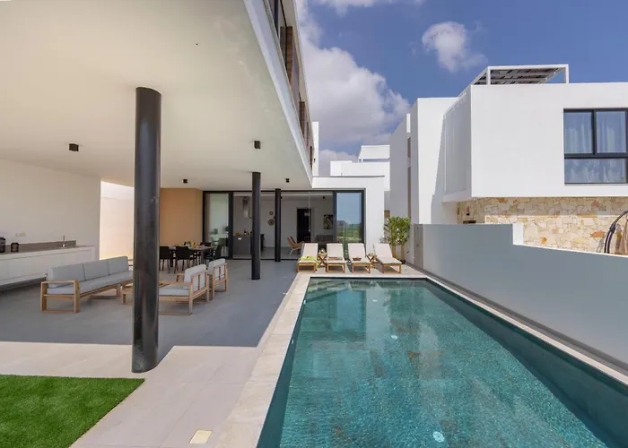 Aqua Pearl 9 Protaras