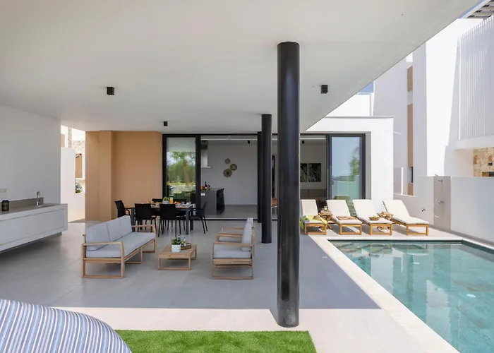 Aqua Pearl 9 * Protaras